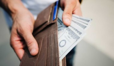 money saving tips for college students