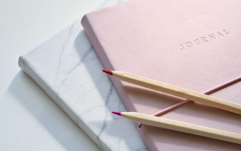 ultimate guide to journaling for teenagers