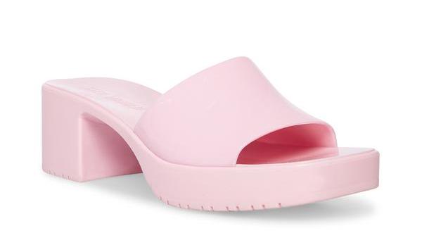 trendy sandals for teenage girls