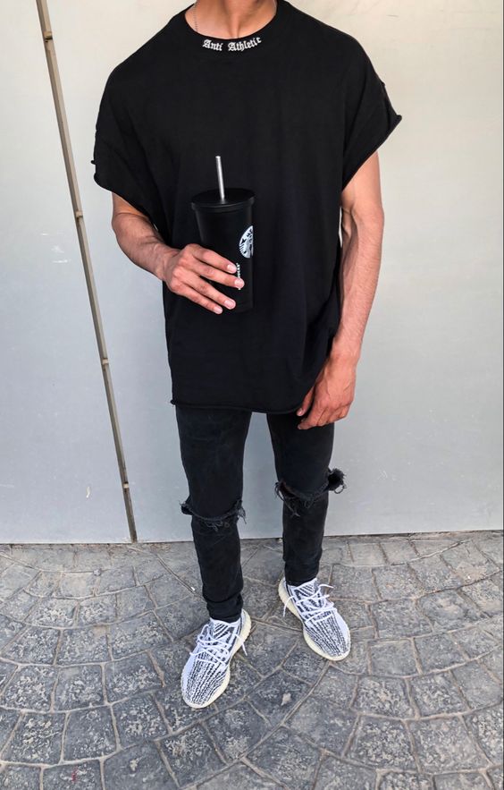 all black outfit with yeezys