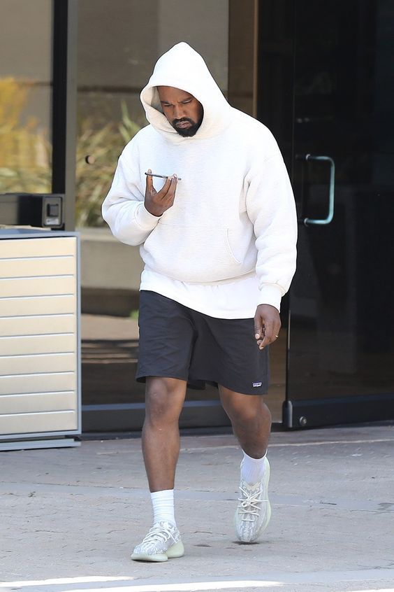 how to wear yeezys with shorts