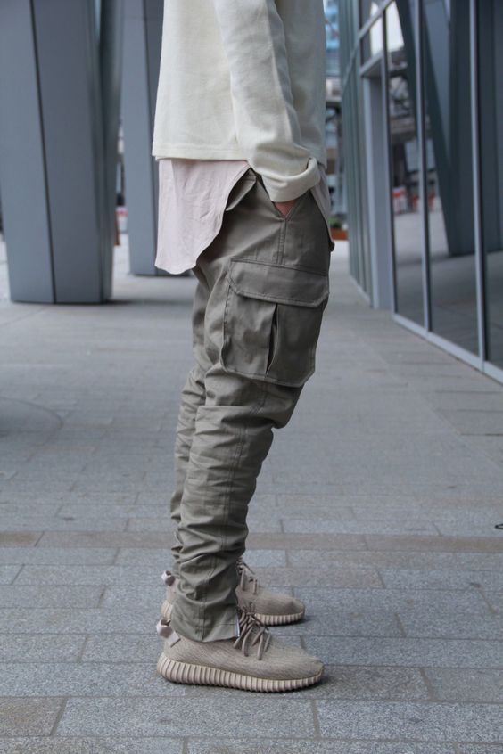 yeezy outfit ideas with neutral colors