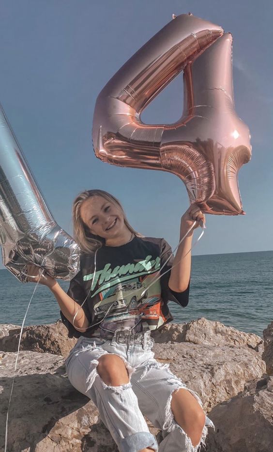 graphic tee birthday outfits for teen girls