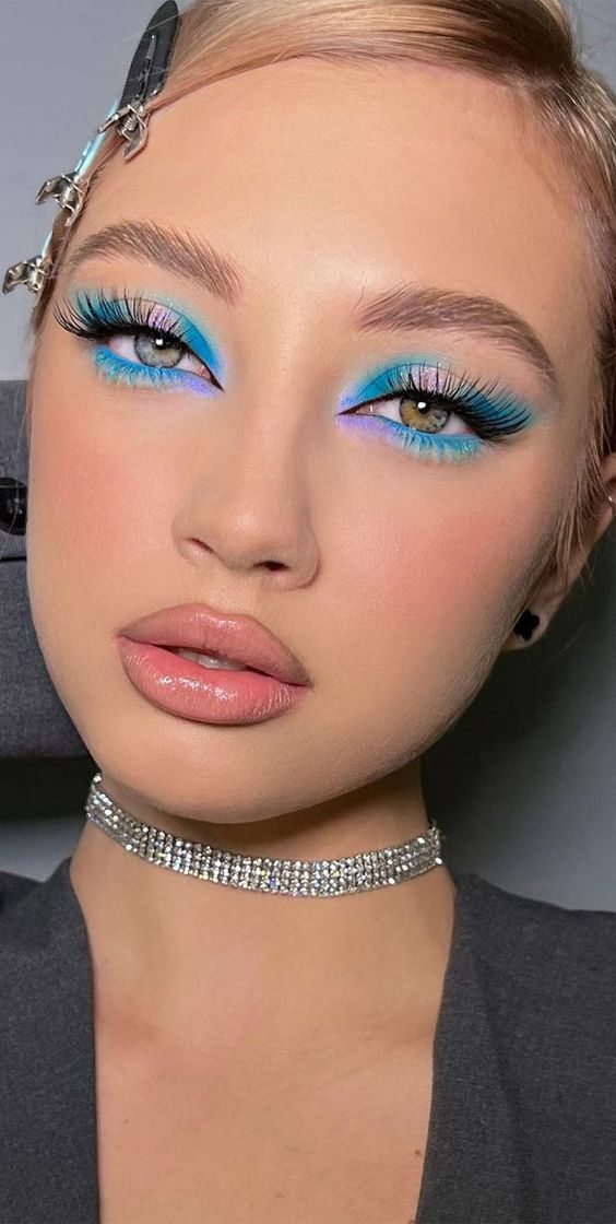 how to do makeup for prom with a black dress