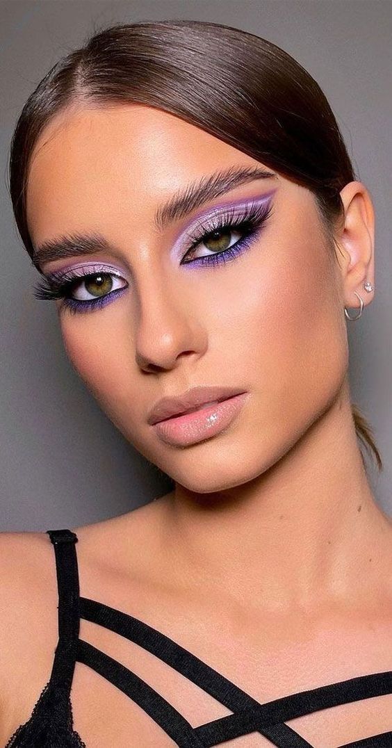 formal makeup ideas for prom with black dress
