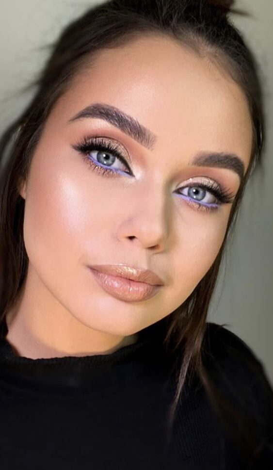 makeup look for blue eyes