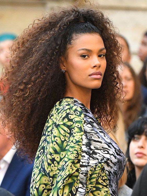 long simple curly hair brown