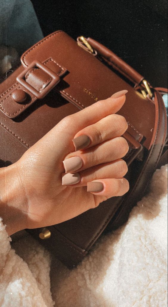 graduation nail ideas