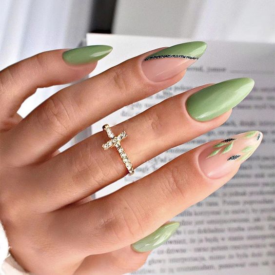 graduation nail designs