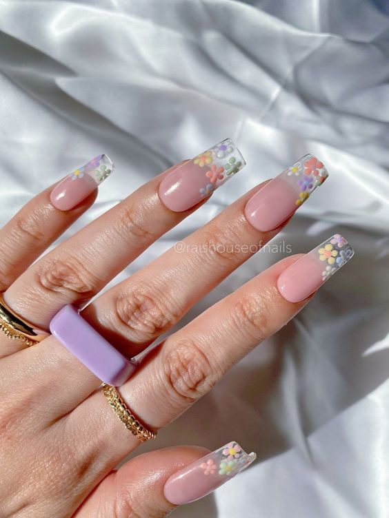 classy graduation nail designs