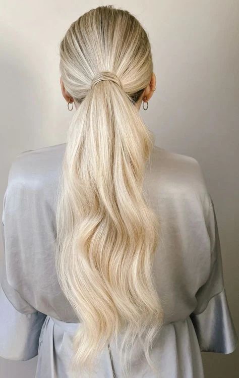 blonde graduation hairstyles for long hair