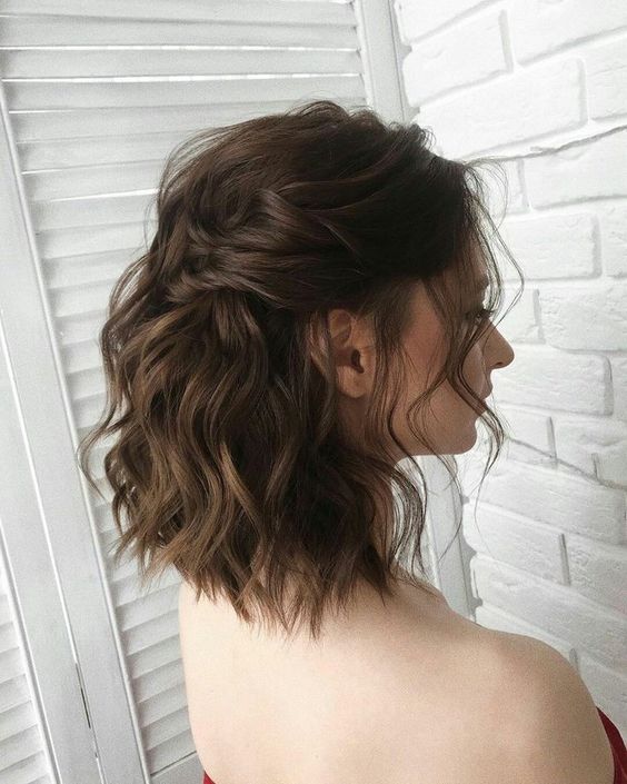 graduation hairstyles for short hair