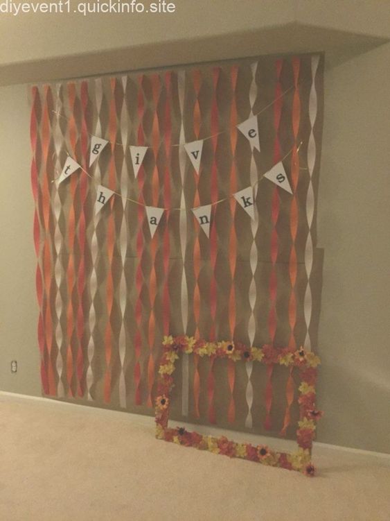 friendsgiving photo booth