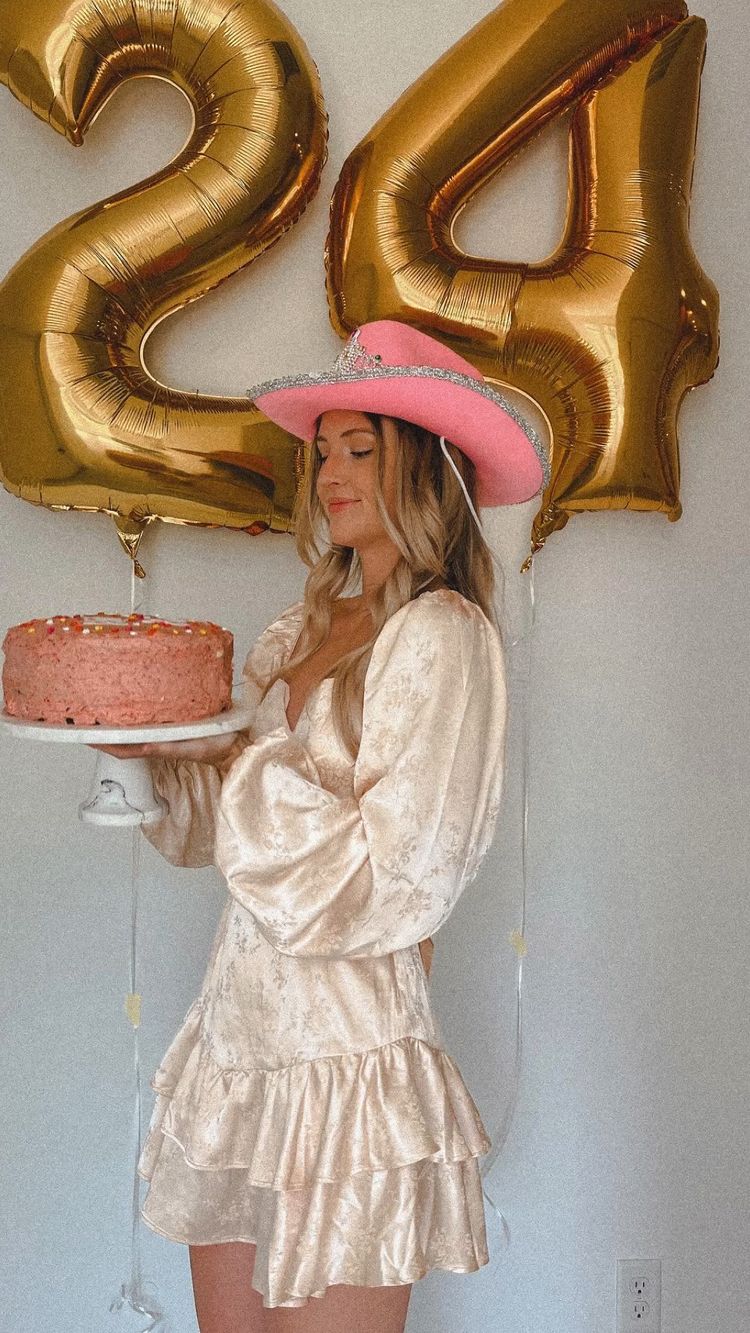 cool 24th birthday photoshoot