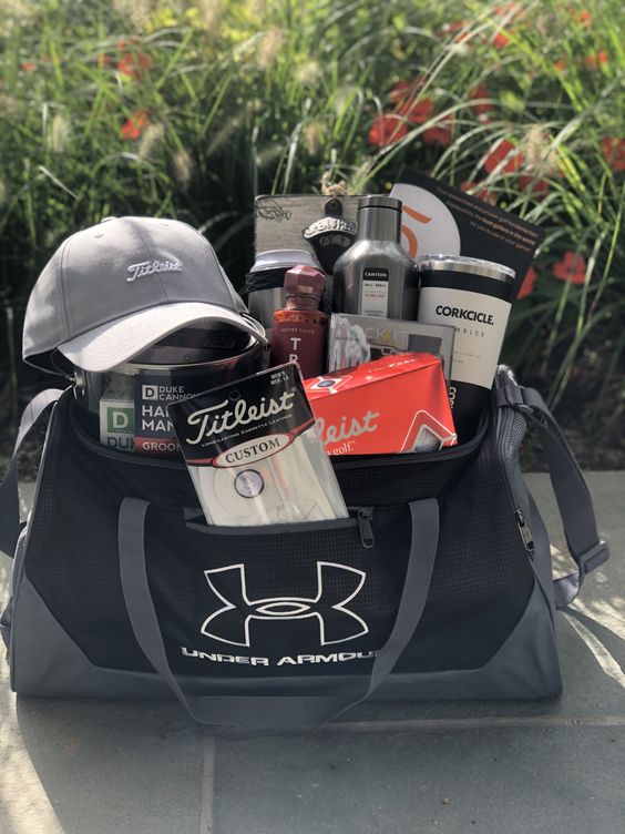 Easy College senior night gift ideas 