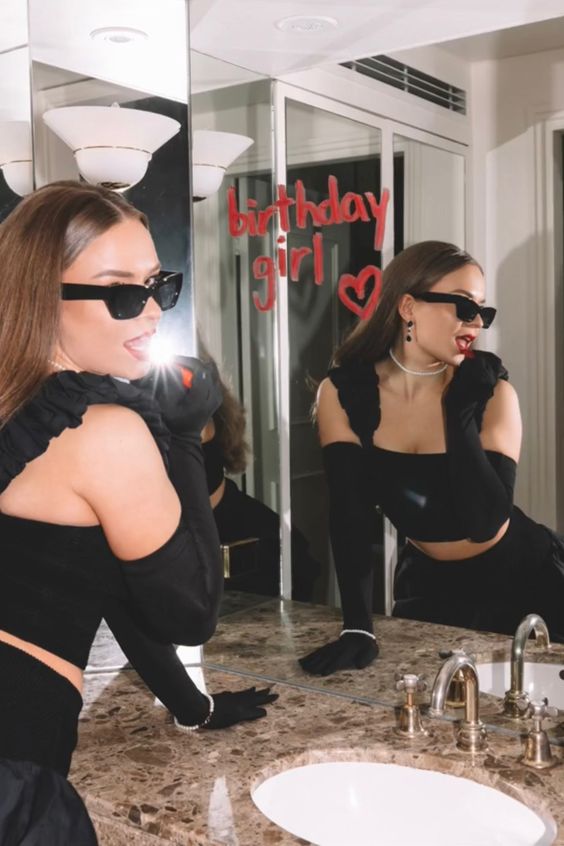 fun birthday party photoshoot