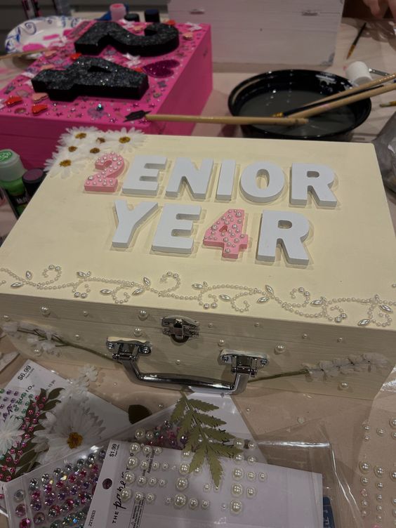 best Senior night gifts for girls 