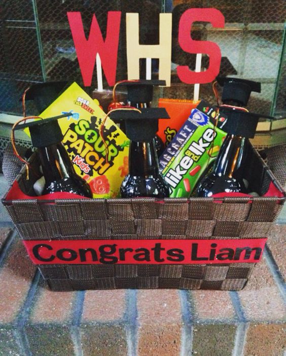 Easy College senior night gift ideas 