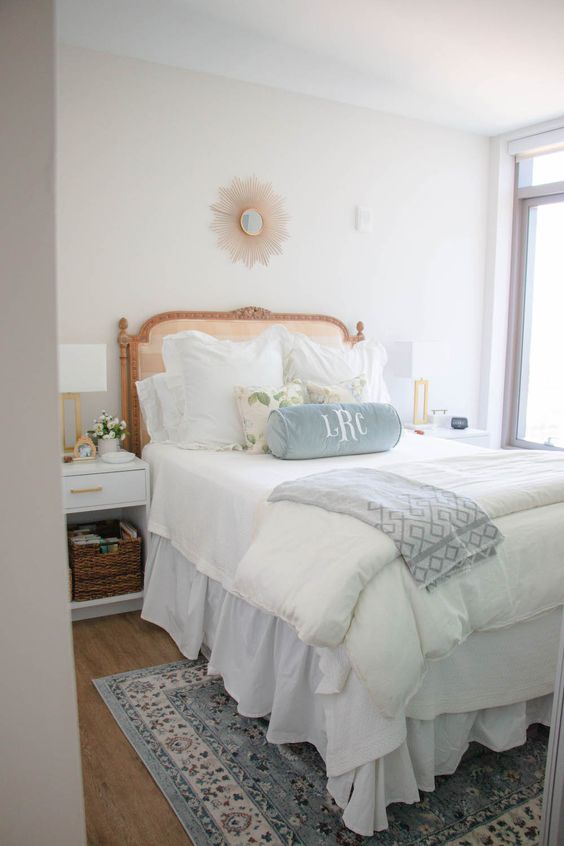 Teen girl room decor 