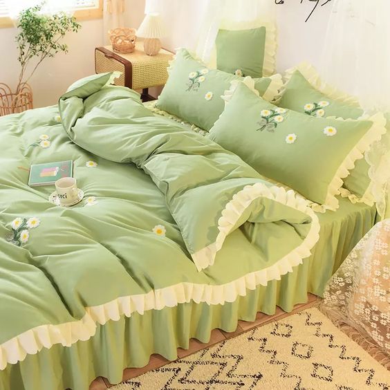 simple room idea for girls