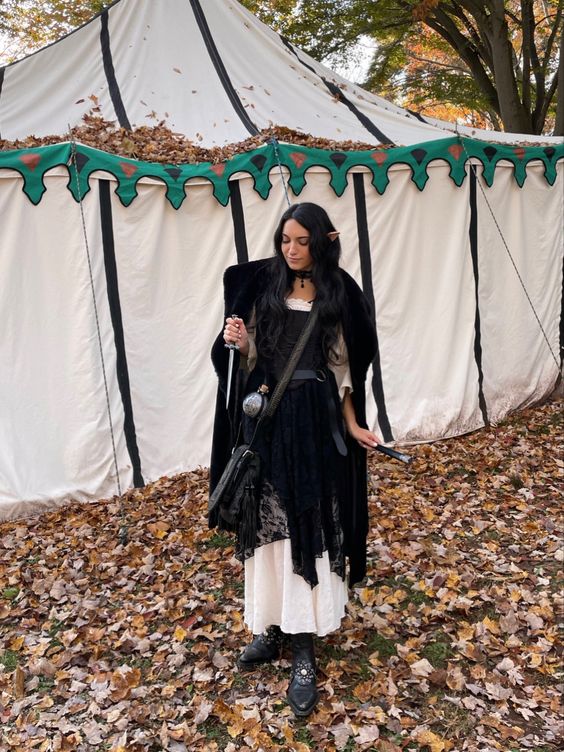 Best medieval look for fair 