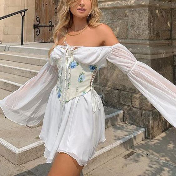 Trendy party look 
