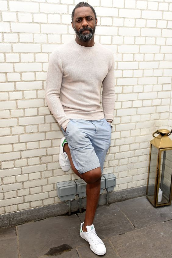 simple and stylish outfit for shoes 