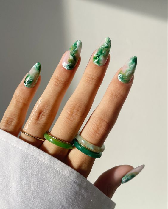 March nail designs 