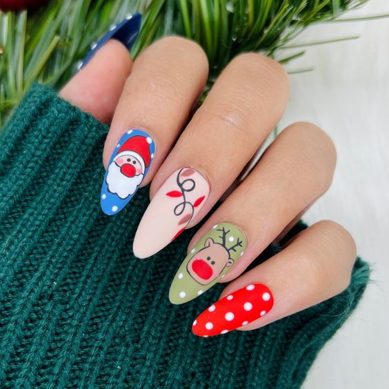 Best December design for nails 