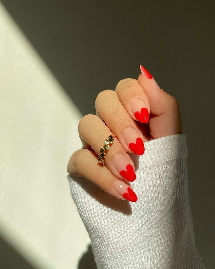 Valentine’s Day nail ideas 