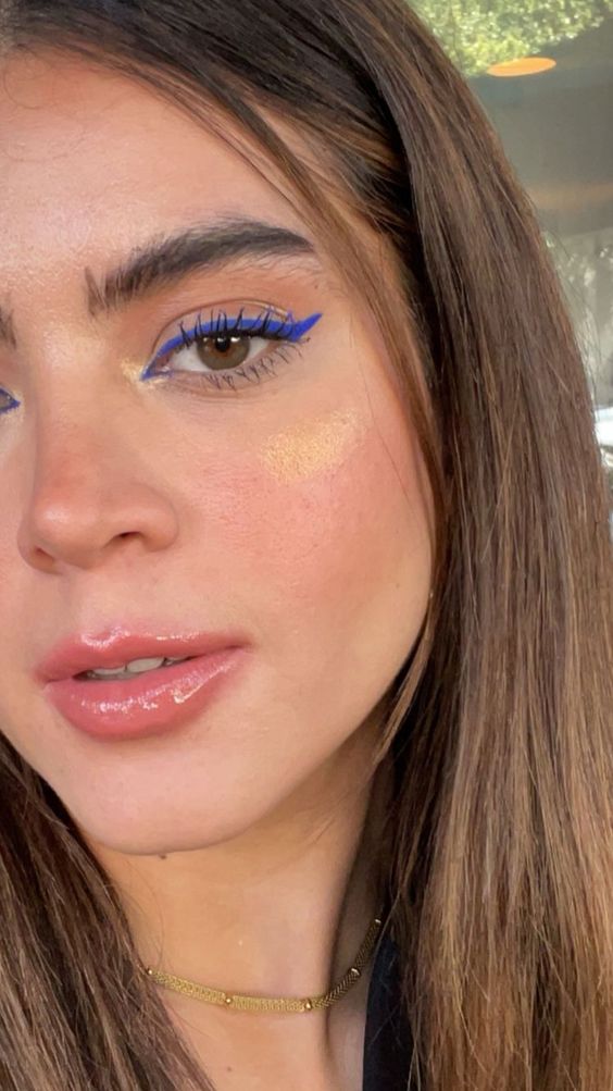 Simple school makeup 
