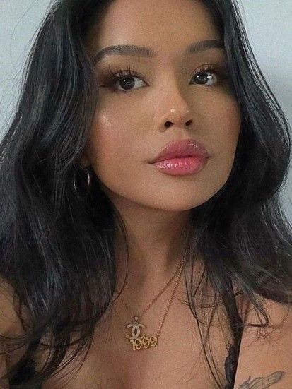 Best makeup that looks natural 