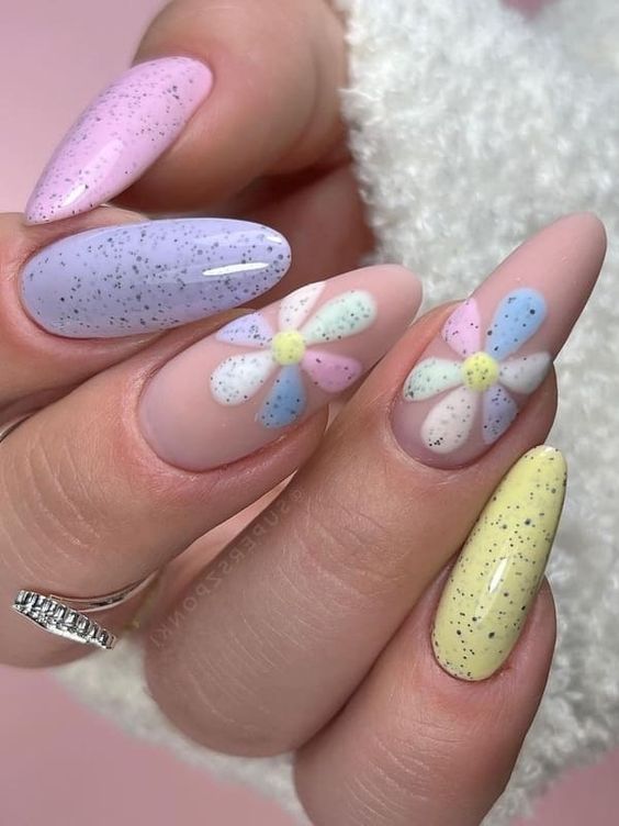 April nail designs 