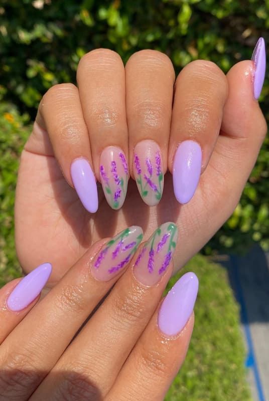 Elegant nails for spring 