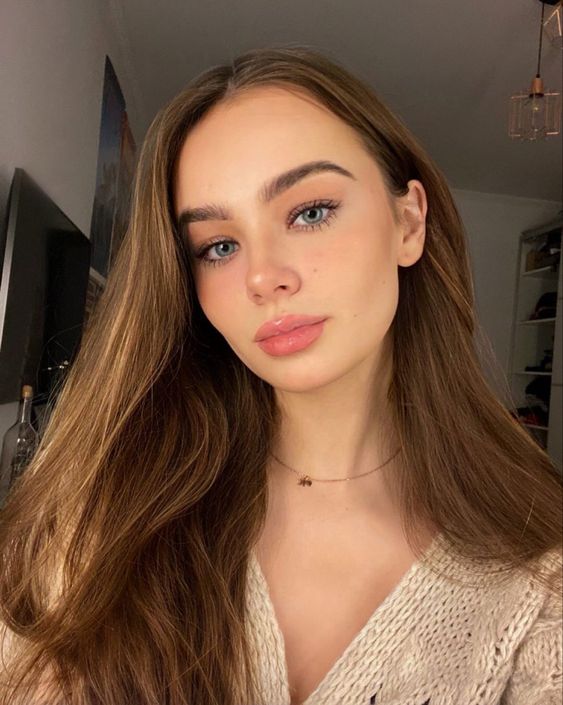 High school makeup looks 