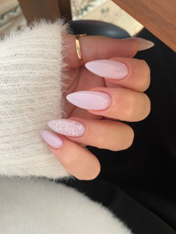 Cute nails for Valentine's Day 