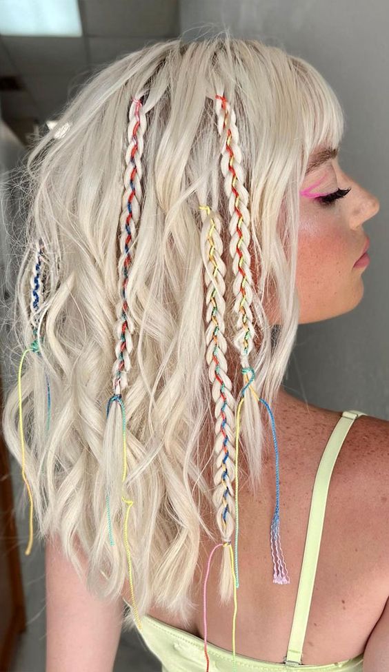 Simple cute hair for holiday 