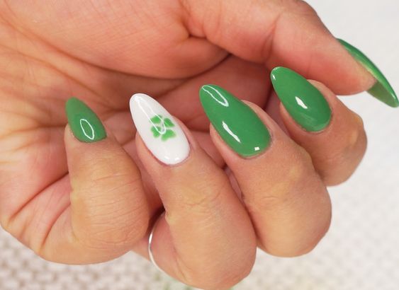 Cute nail art 
