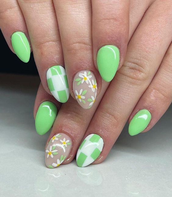 Elegant nails for spring 