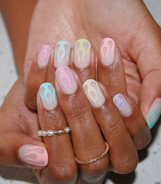 modern nails for summer 