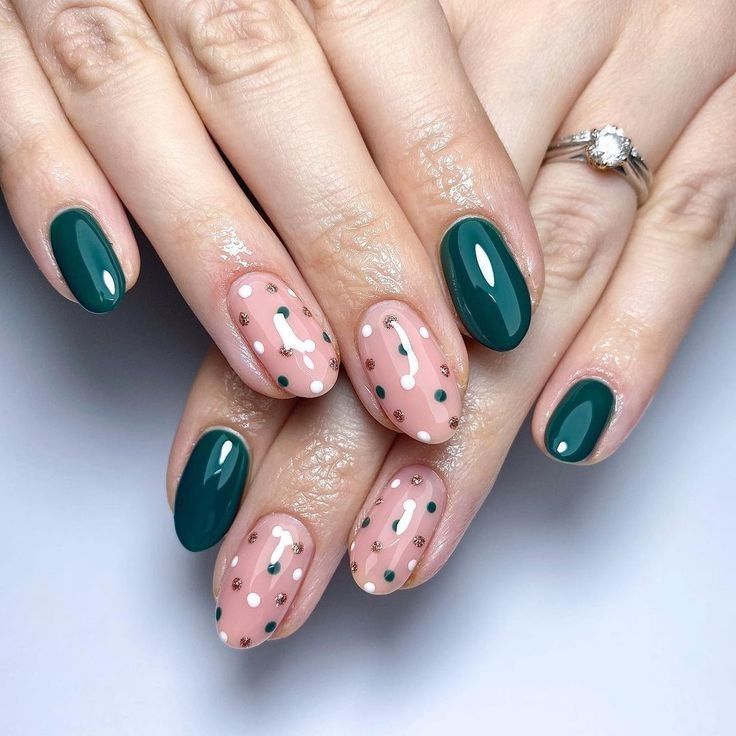 December nail designs 