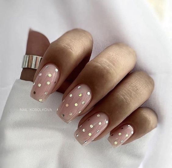 March fingernail designs 