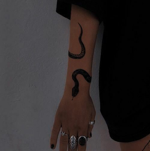 Baddie tattoo inspo 
