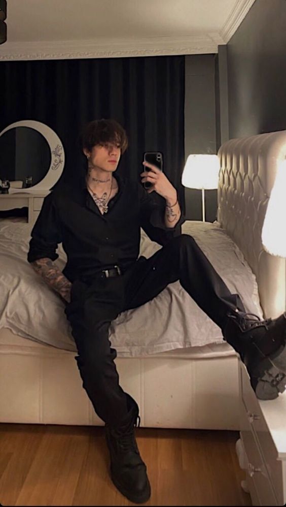 Cool All black outfits for guys 