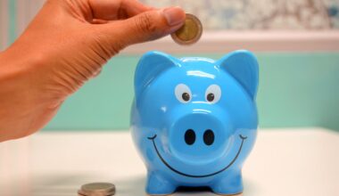 Five Practical Methods To Help Teach Your Teen About Money