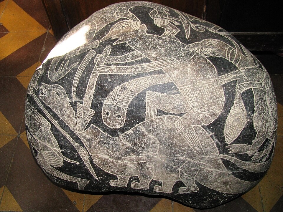 Strange Artifacts Found in the Wrong Time - Peruvian ica stone