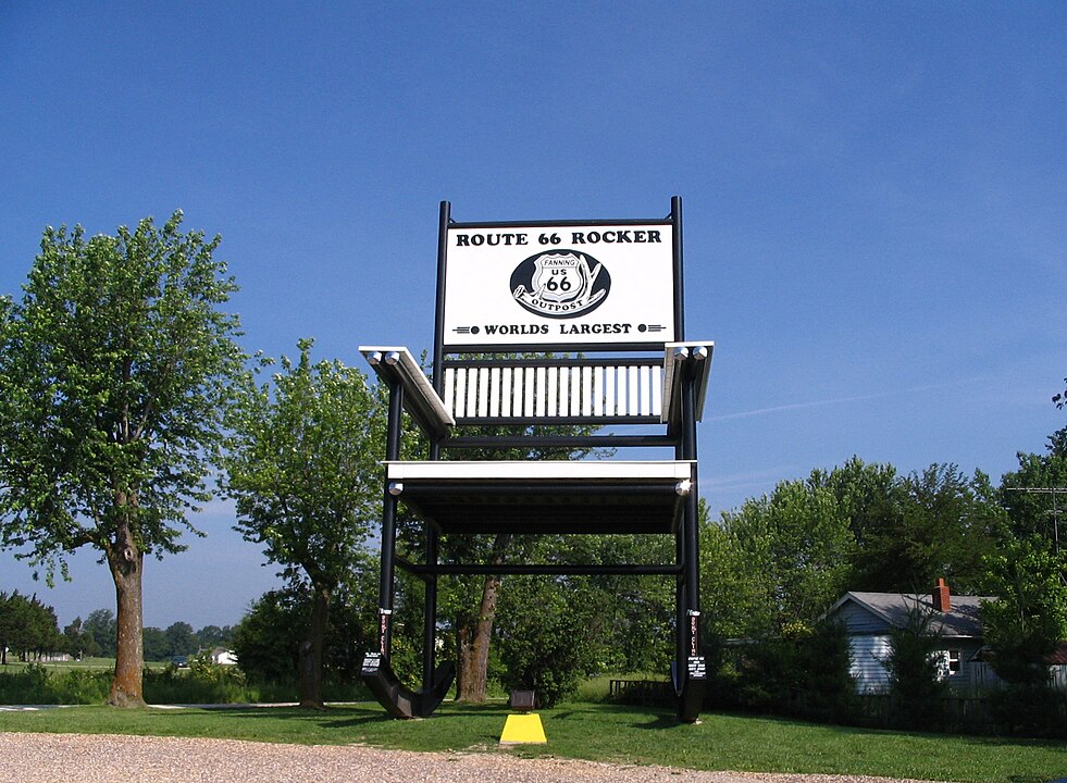 The Largest Rocking Chair (Cuba, Missouri)