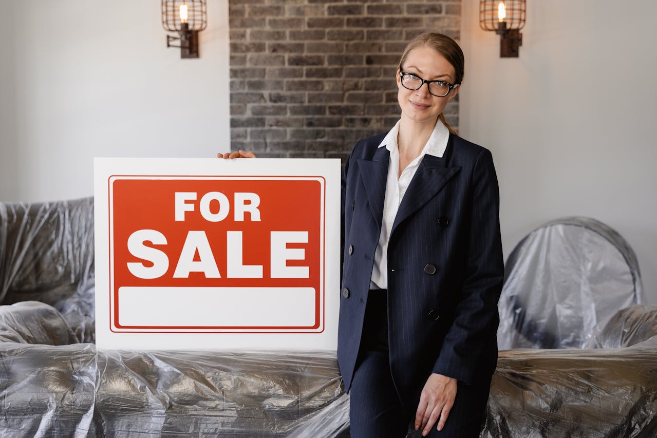 12 Red Flags in Apartment Listings that Usually Mean a Fake