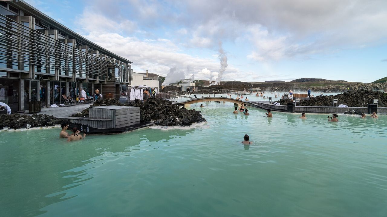 10 Sleep Tourism Destinations That Actually Help You Recharge (And Why Everyone’s Talking About It)