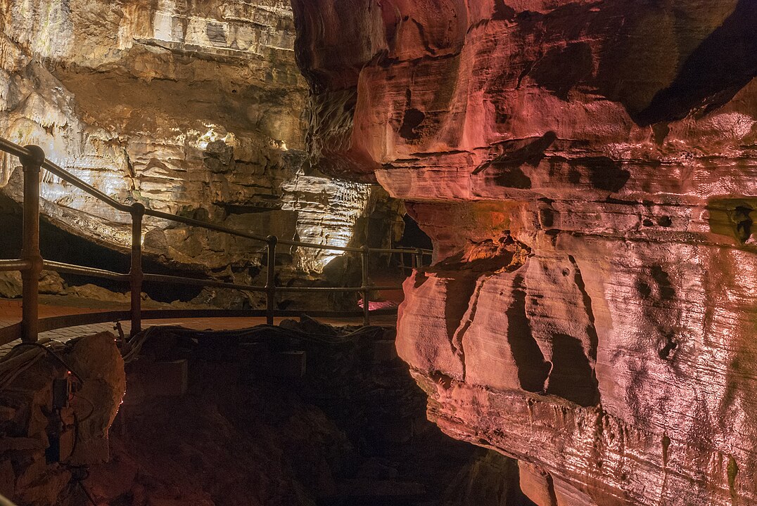 Howe Caverns, New York